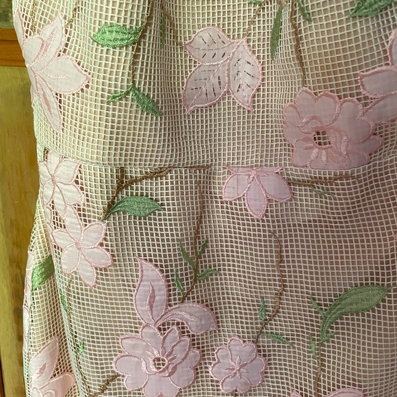 Cream dress with embroidered pink floral overlay. Sheer from knees down. - Picture 3 of 6
